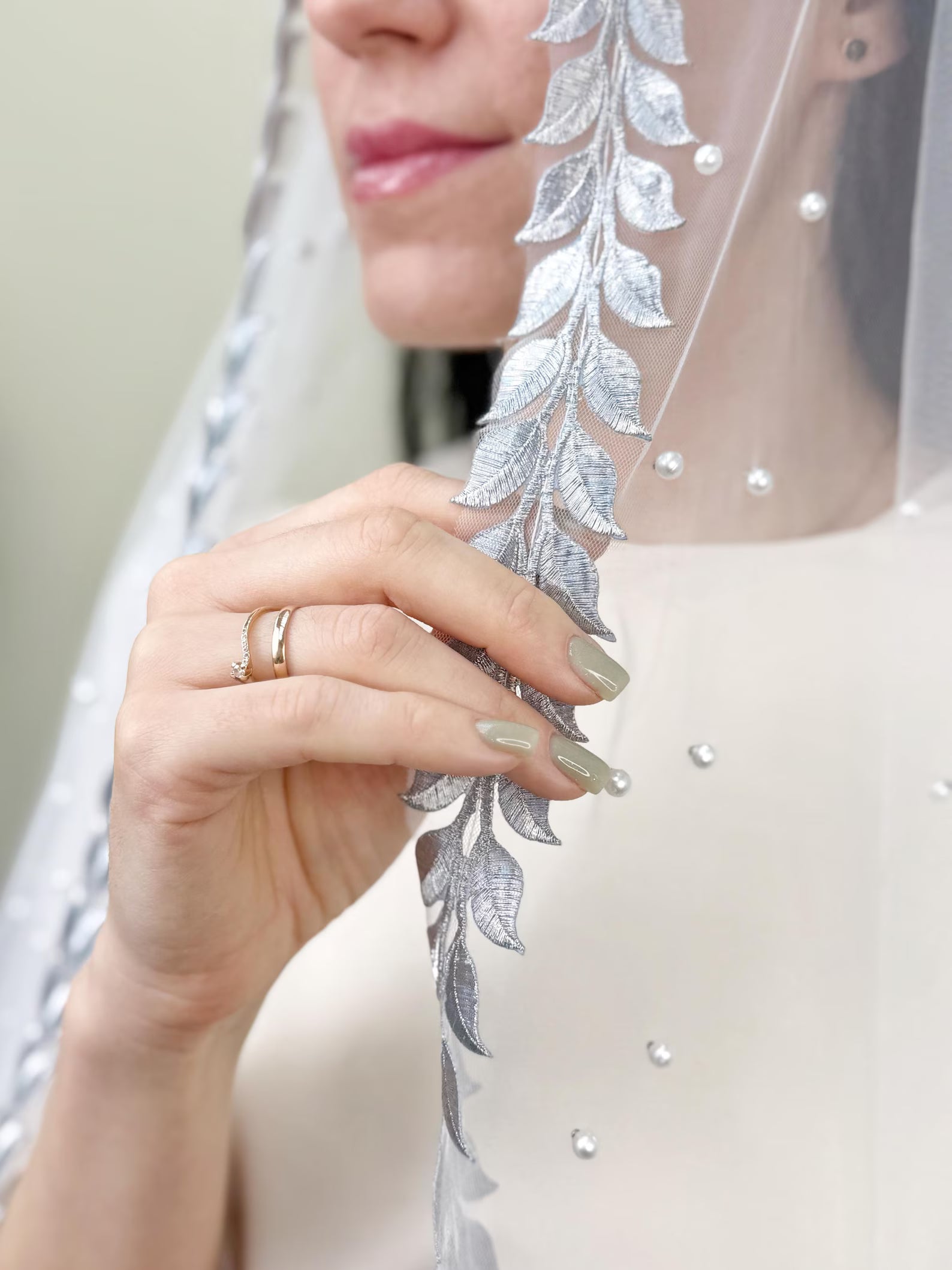 Elegant Bridal Veil Scarf with Silver Lace & Pearl Accents