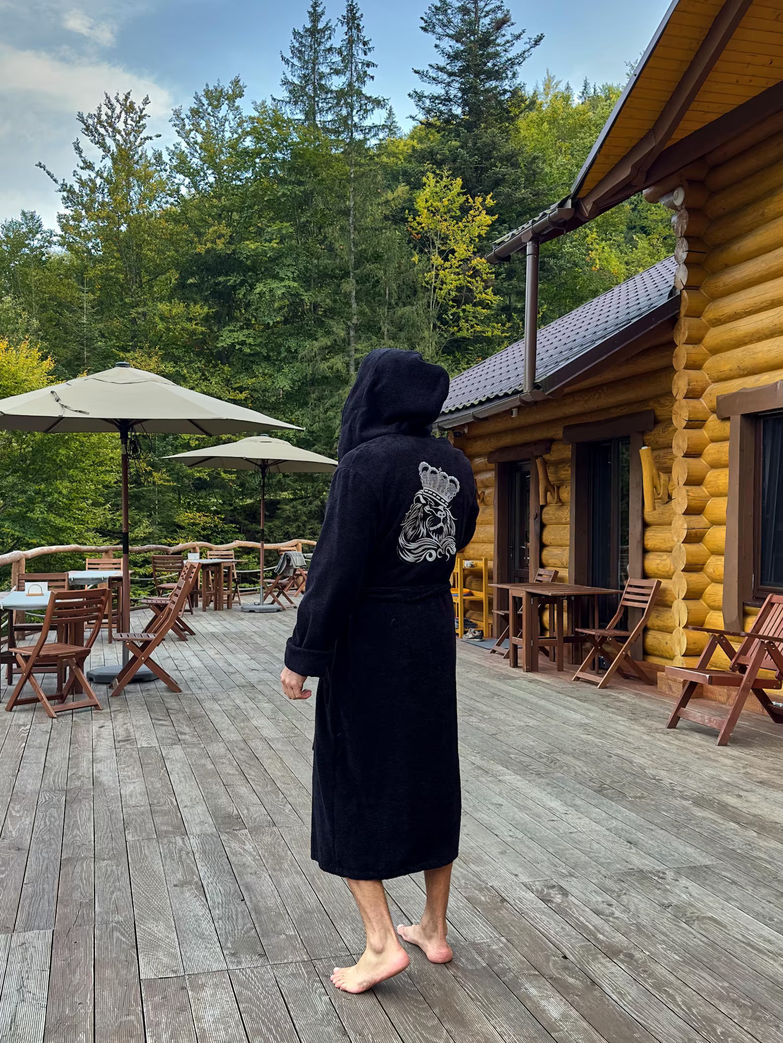 Mens Hooded Terry Cotton Bathrobe with Lion Embroidery