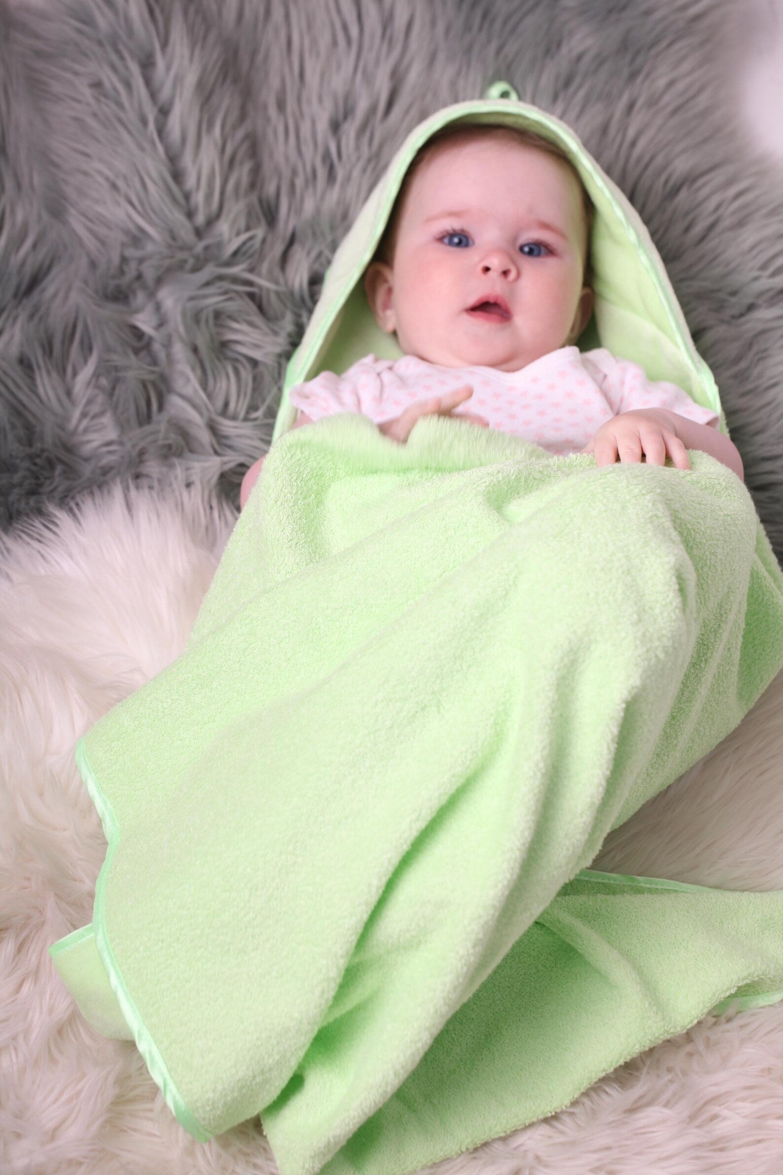 Personalized Baby Hooded Towel – Soft Velour Cotton with Minky Plush Hood