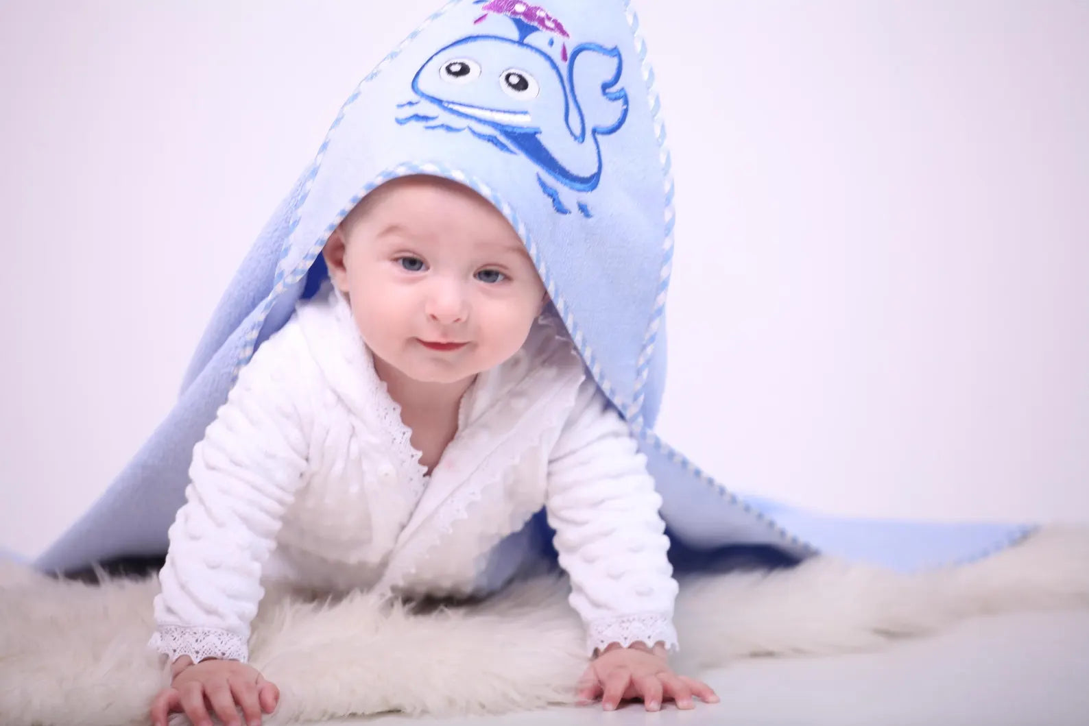 Personalized Baby Hooded Towel – Soft Velour Cotton with Minky Plush Hood
