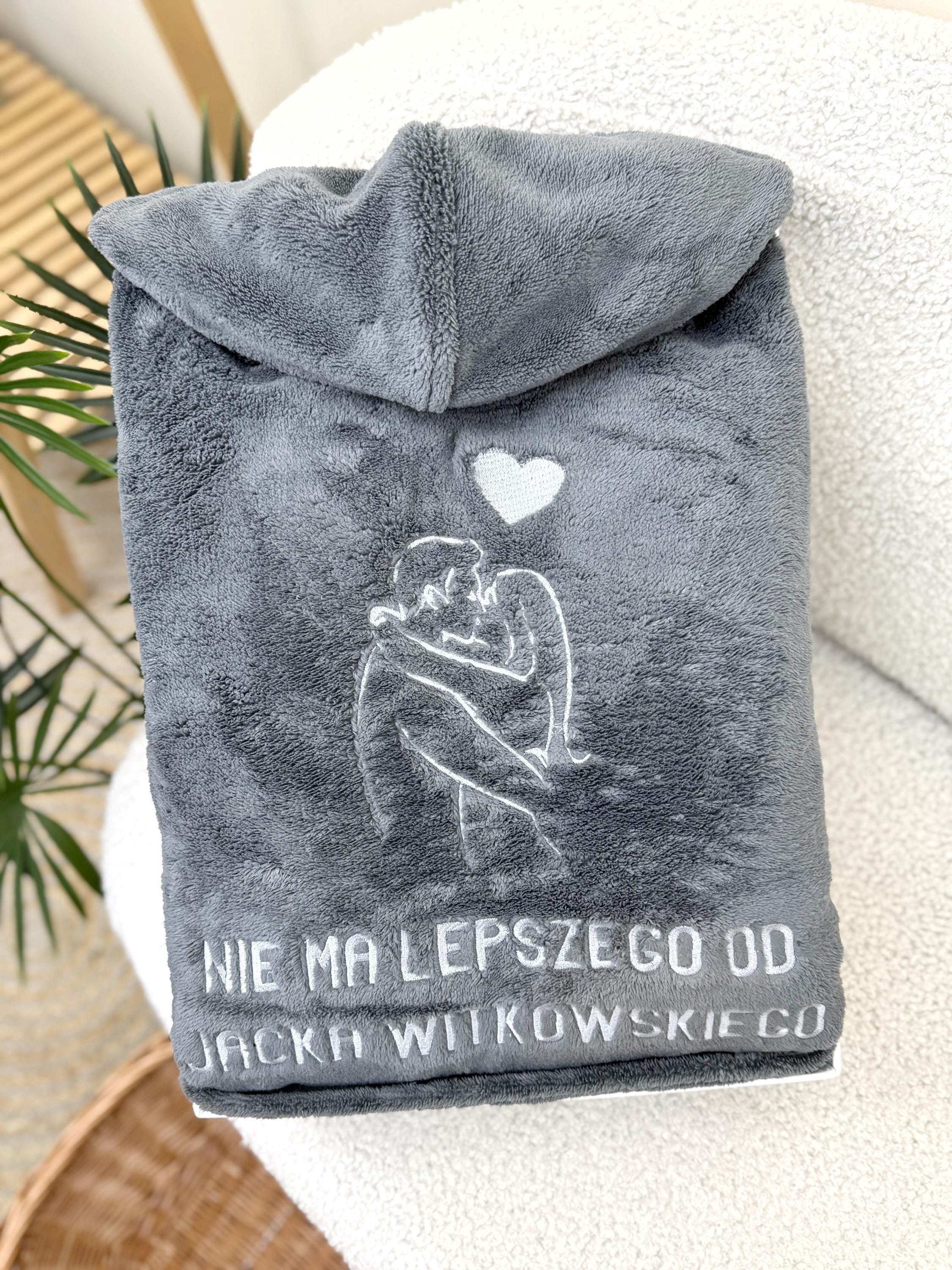 Personalized Gray Plush Hooded Bathrobe for Men with Custom Embroidery