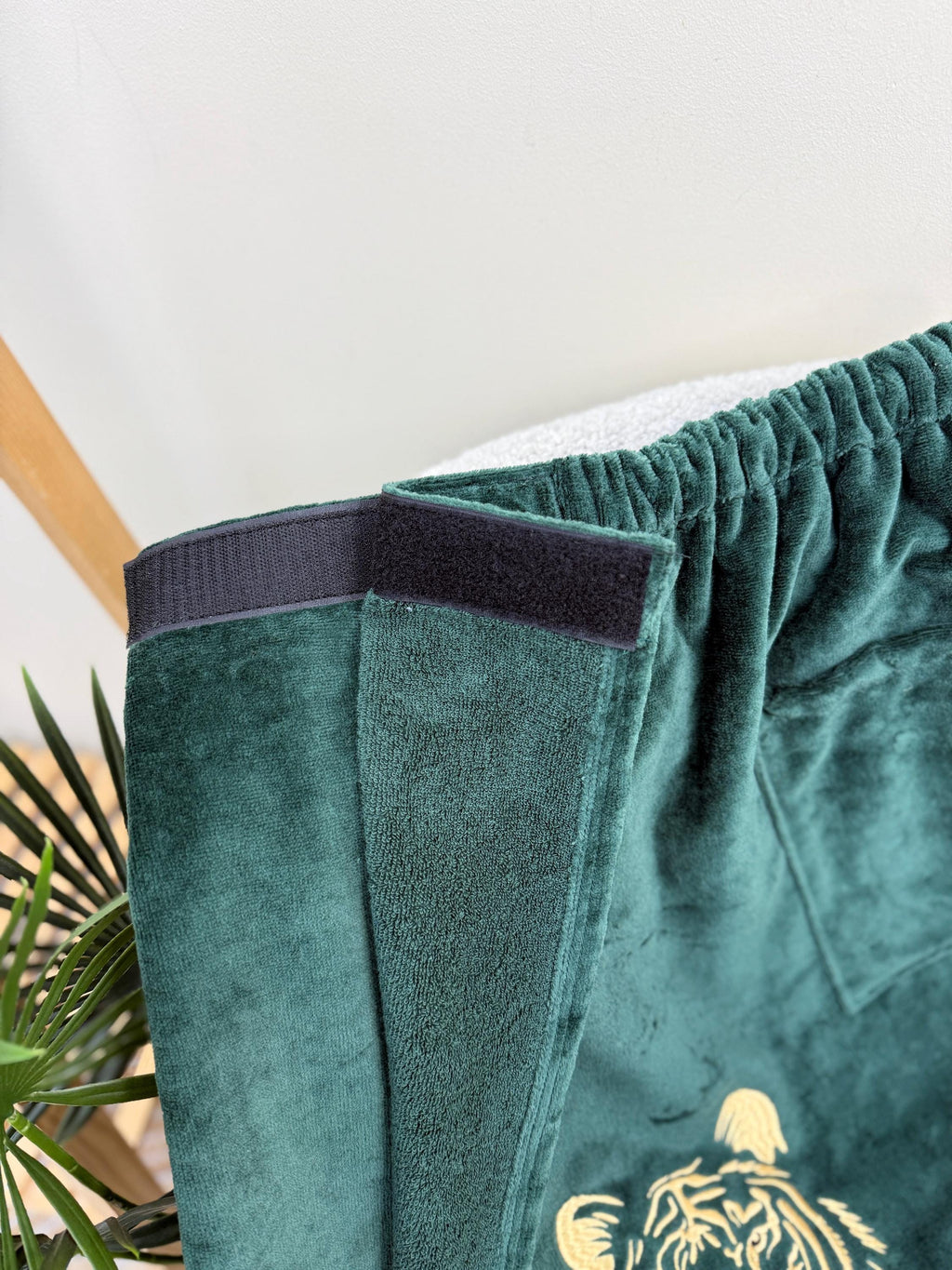 Personalized Men's Sauna Towel Wrap and Hat Set with Custom Embroidery