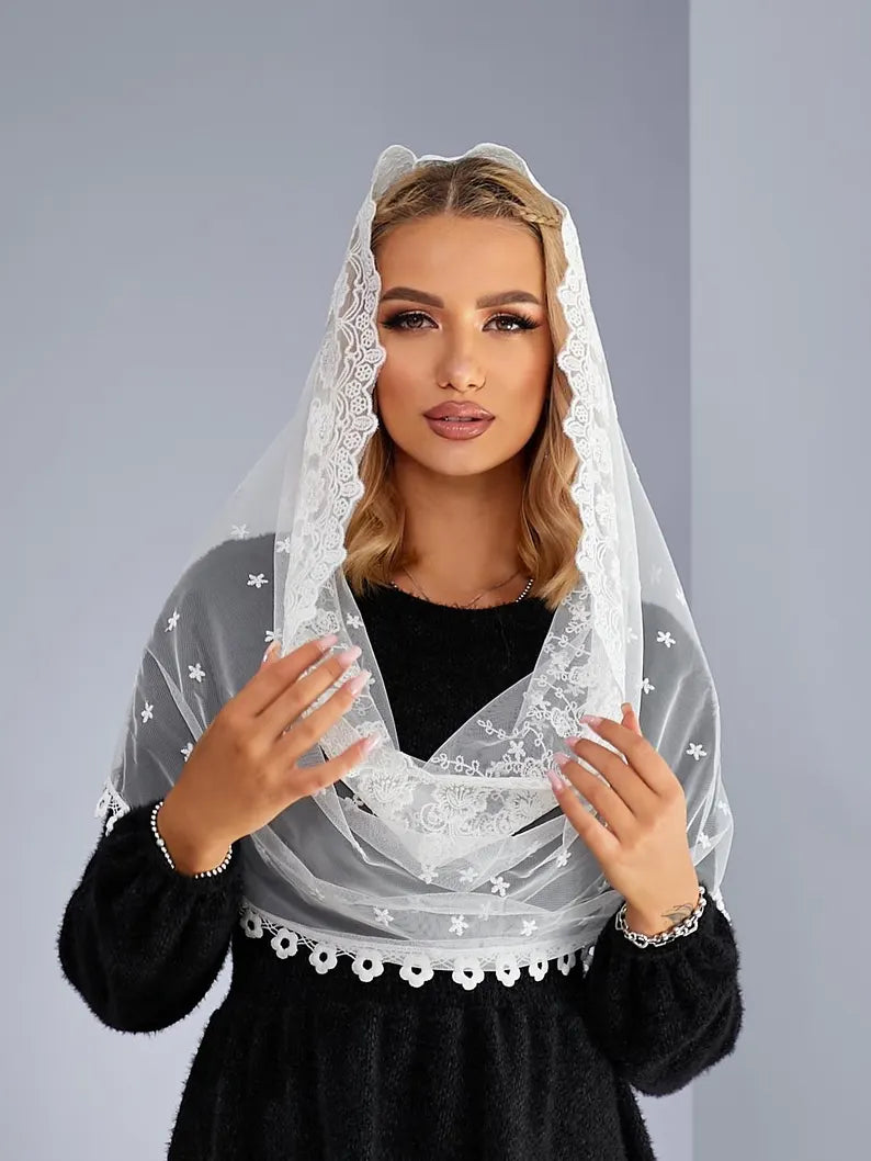 White Hooded Lace Chapel Veil – Infinity Tulle Church Headscarf with Comb